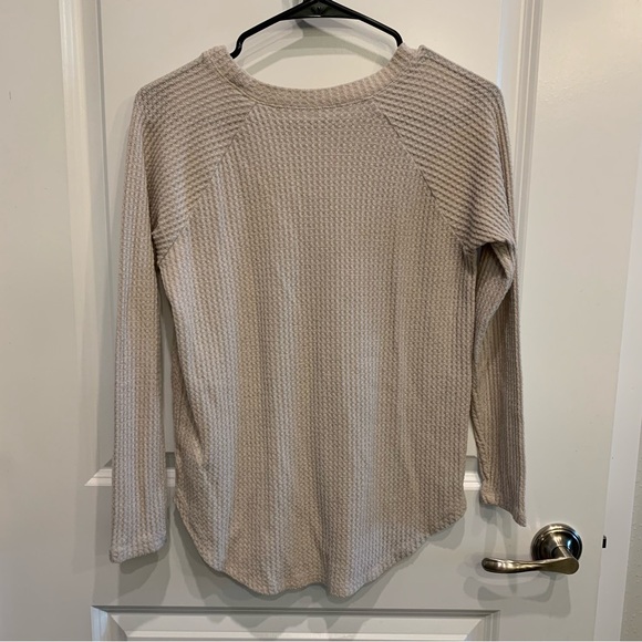 American Eagle Waffle Tee - Picture 5 of 5